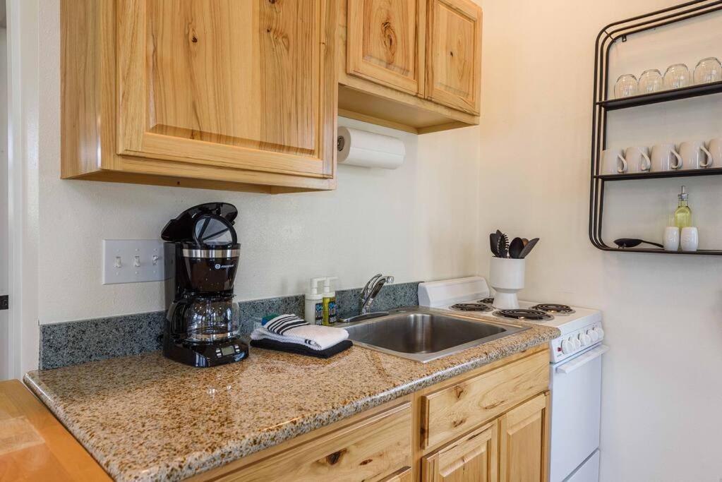 #Stayinmydistrict Oceanview Studio Loft Порт Орфърд Екстериор снимка